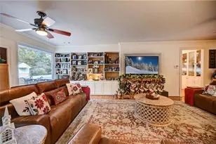 229 Hillcrest Dr, Calhoun, GA 30701 - Photo 10