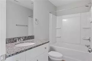 2874 Laurel Ridge Cir, East Point, GA 30344 - Photo 24