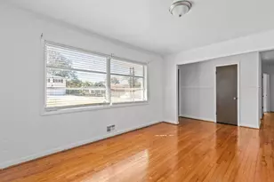 4010 Emerald Lake Dr, Decatur, GA 30035 - Photo 4