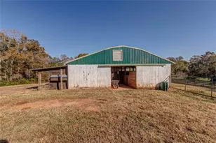 1288 Reavesville Rd, Bowdon, GA 30108 - Photo 32