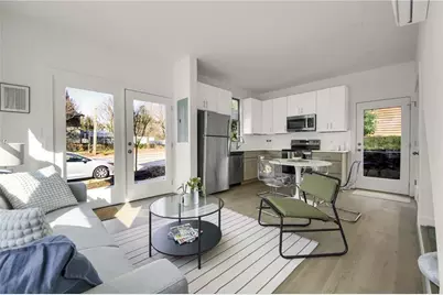 1070 Dill Avenue SW #204, Atlanta, GA 30310 - Photo 4