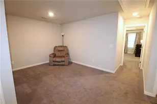 96 Auburn Crossing Dr, Auburn, GA 30011 - Photo 14