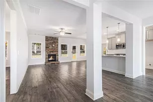 193 Timber Rdg, Dawsonville, GA 30534 - Photo 2