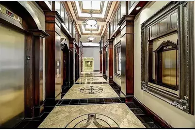 3334 Peachtree Road NE #403, Atlanta, GA 30326 - Photo 36