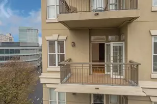 3334 Peachtree Rd NE, Atlanta, GA 30326 - Photo 26