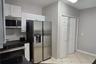 3334 Peachtree Rd NE, Atlanta, GA 30326 - Photo 14