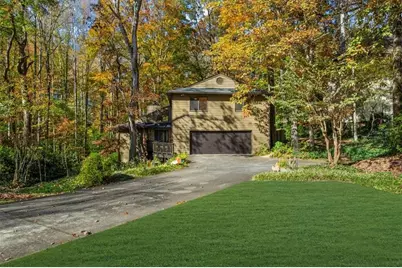 4274 Loch Highland Parkway NE, Roswell, GA 30075 - Photo 2