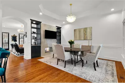 5945 Reddington Way, Atlanta, GA 30328 - Photo 16