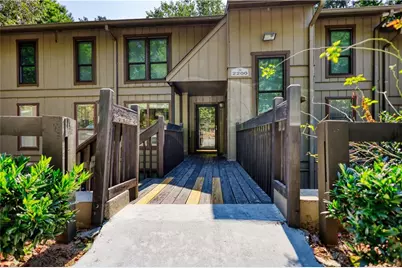 2205 Cumberland Court, Smyrna, GA 30080 - Photo 2