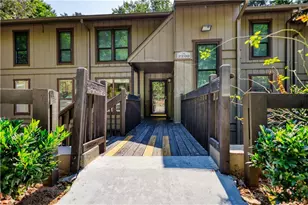 2205 Cumberland Ct, Smyrna, GA 30080 - Photo 2