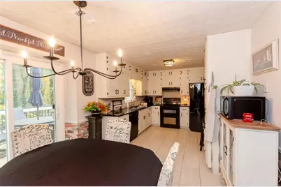 727 Cedar Valley Trace, Lawrenceville, GA 30043 - Photo 4