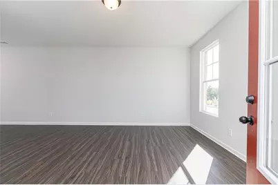 121 Chattahoochee Circle, Locust Grove, GA 30248 - Photo 6