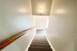 949 Pennsylvania Run, Lawrenceville, GA 30043 - Photo 30