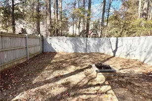 949 Pennsylvania Run, Lawrenceville, GA 30043 - Photo 42