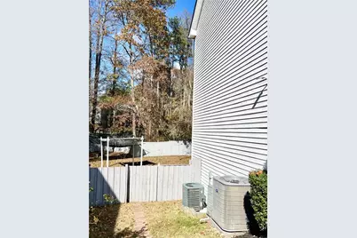 949 Pennsylvania Run, Lawrenceville, GA 30043 - Photo 44