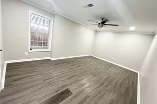 949 Pennsylvania Run, Lawrenceville, GA 30043 - Photo 36