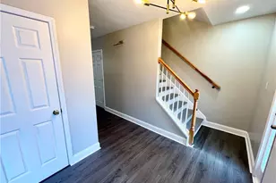 949 Pennsylvania Run, Lawrenceville, GA 30043 - Photo 12