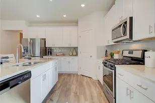 486 Tallulah Ln, Grayson, GA 30017 - Photo 4