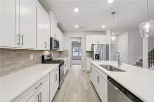 461 Tallulah Ln, Grayson, GA 30017 - Photo 12