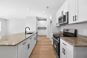 548 Madison St, Commerce, GA 30529 - Photo 14