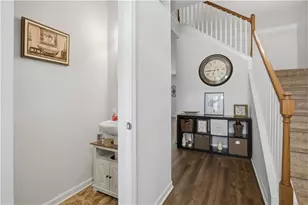 2880 Cooper Brook Dr, Snellville, GA 30078 - Photo 6