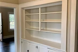 293 Springdale Dr NE, Atlanta, GA 30305 - Photo 4