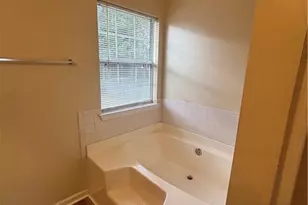 3703 Salem Springs Ct, Lithonia, GA 30038 - Photo 14