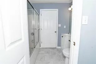 1025 Hunters Oak Trail, Sugar Hill, GA 30518 - Photo 14