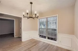 1570 Twin Bridge Ln, Lawrenceville, GA 30043 - Photo 8