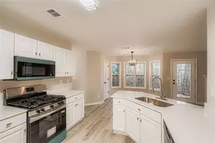 1570 Twin Bridge Ln, Lawrenceville, GA 30043 - Photo 10