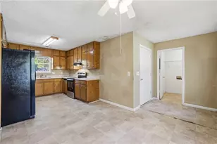 255 Countryside Ln, Covington, GA 30016 - Photo 10