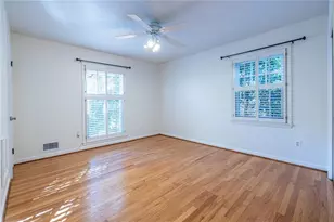 1067 Hess Dr, Avondale Estates, GA 30002 - Photo 20