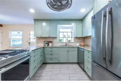 1067 Hess Drive, Avondale Estates, GA 30002 - Photo 6