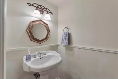 8 Arpege Way NW, Atlanta, GA 30327 - Photo 10