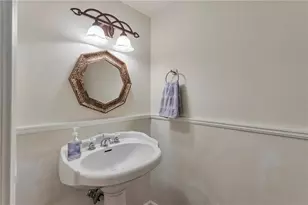 8 Arpege Way NW, Atlanta, GA 30327 - Photo 10