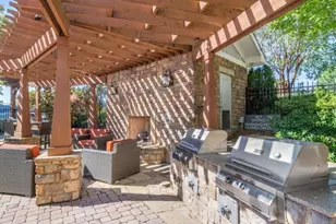 1740 Century Circle, Atlanta, GA 30345 - Photo 10