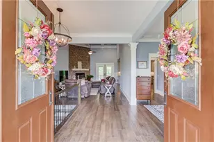 624 Skyland Dr, Hoschton, GA 30548 - Photo 6