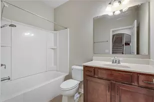 270 Woods Creek Dr, Suwanee, GA 30024 - Photo 30