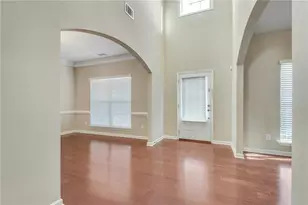 270 Woods Creek Dr, Suwanee, GA 30024 - Photo 6