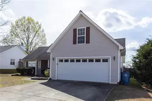 251 Ashland Creek Ct, Lawrenceville, GA 30045 - Photo 2