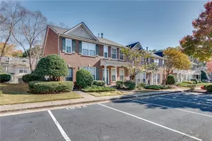 1534 Cove Creek Cir, Norcross, GA 30093 - Photo 4