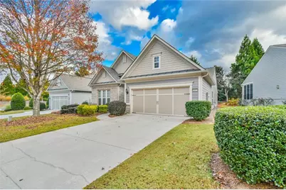 6407 Autumn Crest Lane, Hoschton, GA 30548 - Photo 2