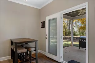 732 E Jefferson St, Hoschton, GA 30548 - Photo 20