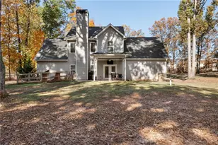 732 E Jefferson St, Hoschton, GA 30548 - Photo 40