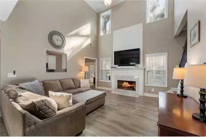 732 E Jefferson Street, Hoschton, GA 30548 - Photo 12