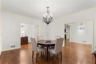 1706 Womack Rd, Dunwoody, GA 30338 - Photo 6