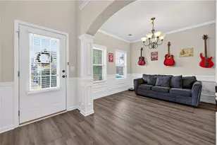 4993 Glencliff Dr, Sugar Hill, GA 30518 - Photo 8