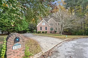 1750 Manor Brook Way, Snellville, GA 30078 - Photo 6