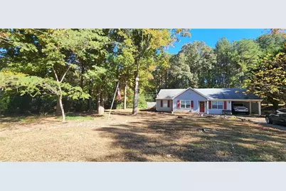 211 Brooks Lane, Winder, GA 30680 - Photo 2