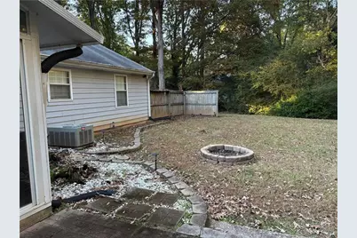 211 Brooks Lane, Winder, GA 30680 - Photo 18